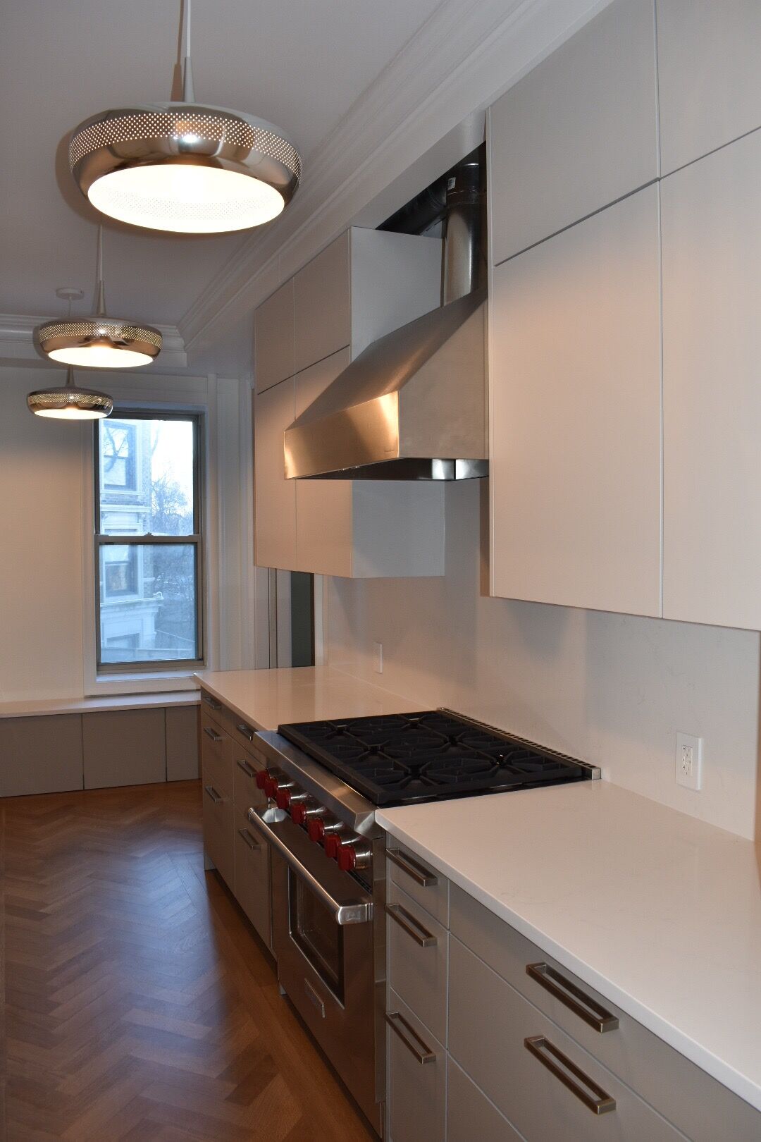 Upper West Side IV pre-war apartment renovation with restored detailing — image 7 of 10