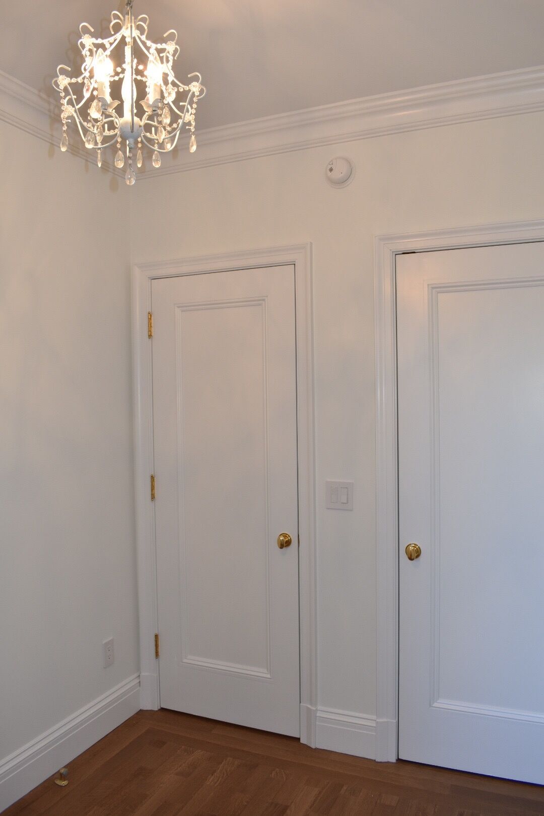 Upper West Side IV pre-war apartment renovation with restored detailing — image 10 of 10
